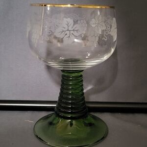 Elegant Green Stem Wine Glass with Gold Rim